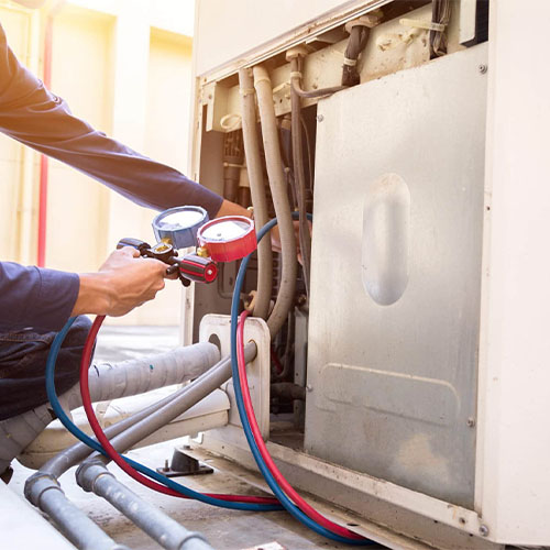 S.F Cool Line Service technician at work